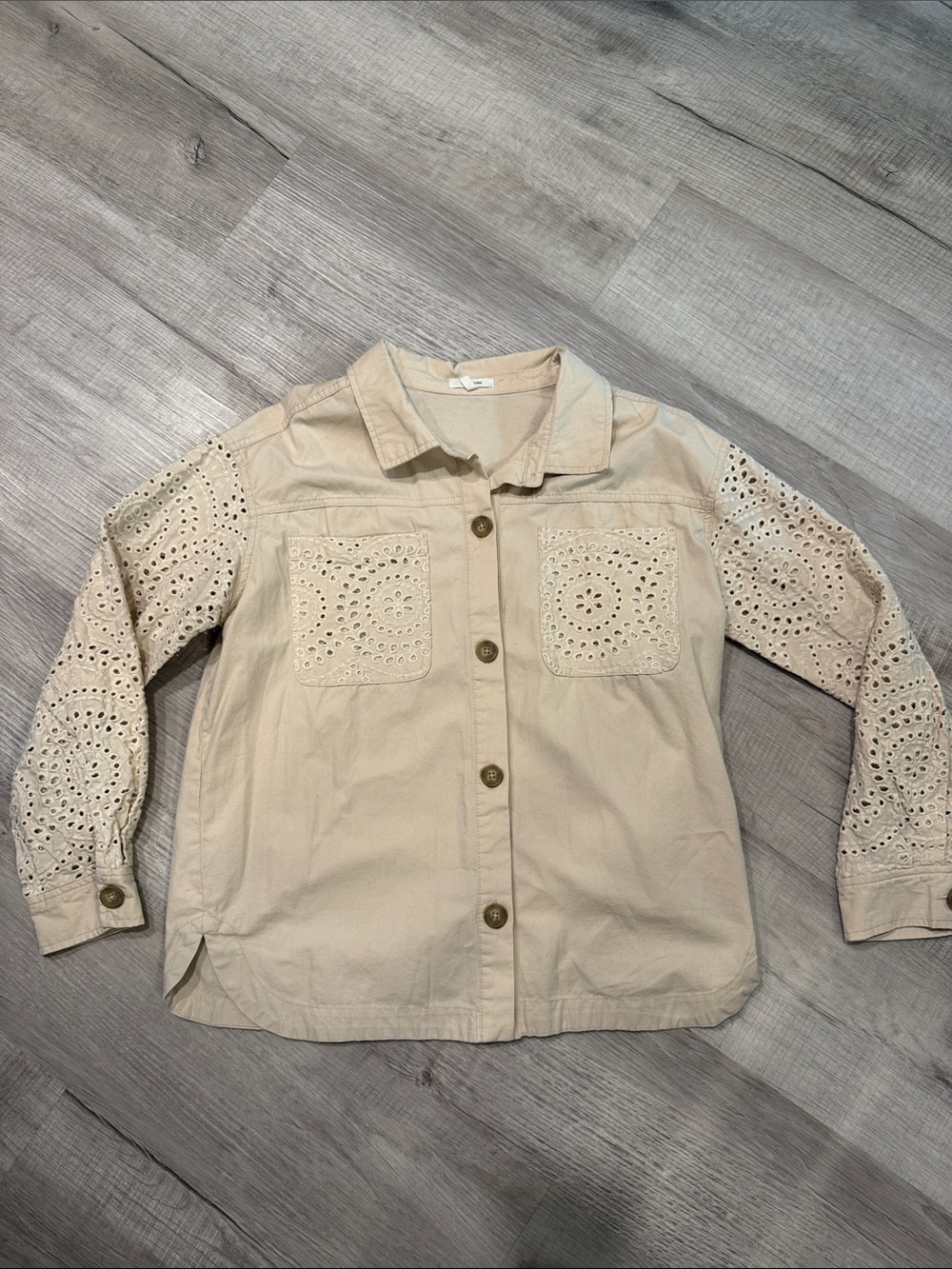Maurices Cream Button-Up Top with Eyelet Accents size medium